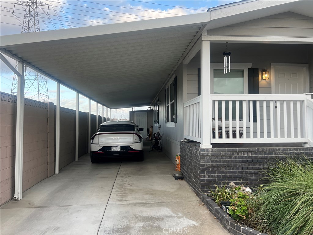 8681 Katella Stanton CA, 9068064135493088513121