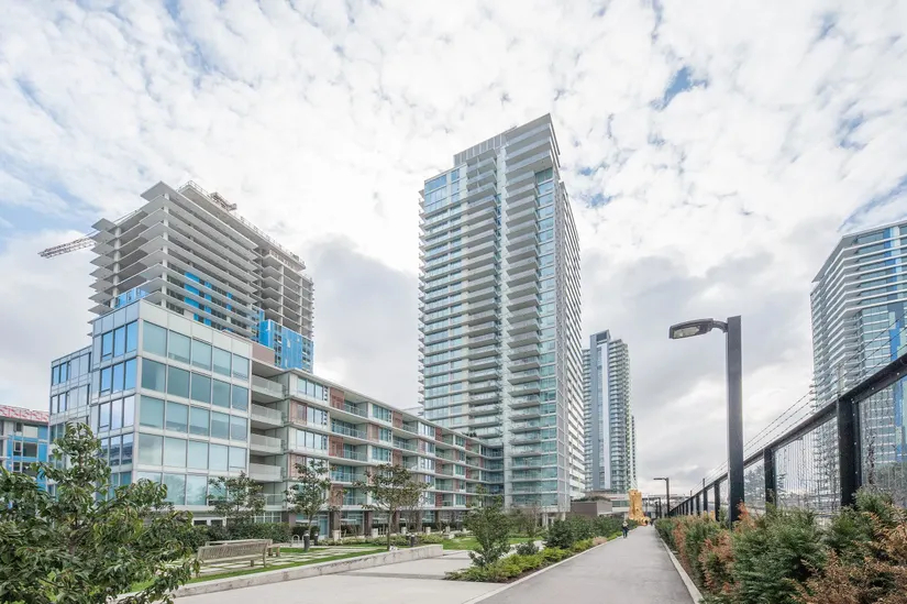 8131 Nunavut Lane 1502, Vancouver, BC