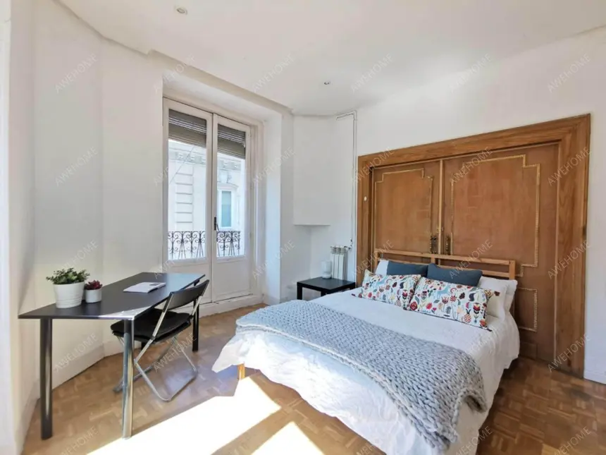 Habitación individual en el hermoso barrio madrileño de Palacio