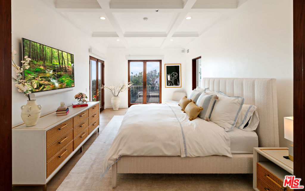 1381 Summitridge Drive Beverly Hills CA, 9021063868078898435121