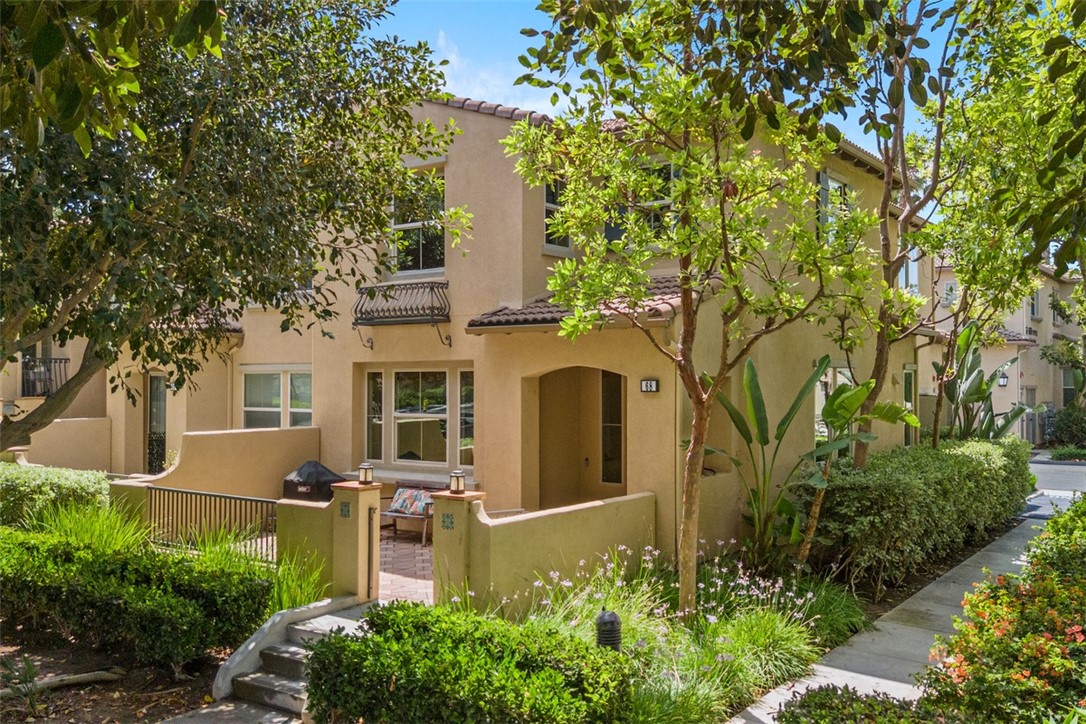 68 Elysian, Irvine CA, 9261863610274283011121