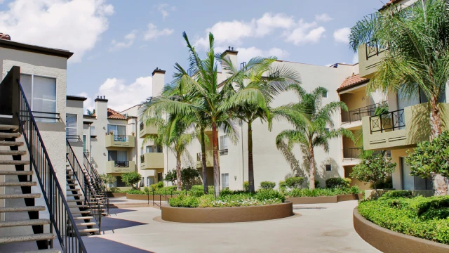 Kenwood Mews Apartment63449267622019121