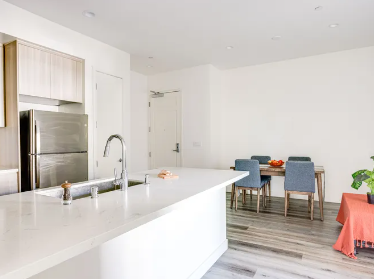 1751 Malcolm Ave Residences63432685067777121