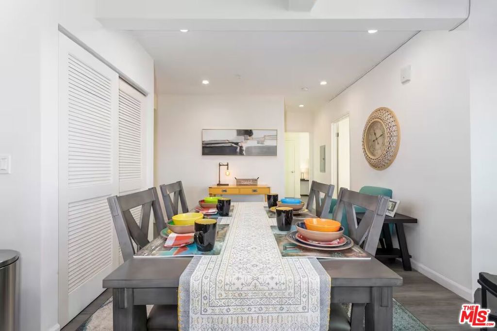 1019 S Catalina Street 507 Los Angeles CA, 9000664112784074243121