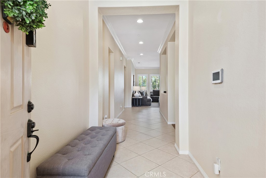 9490 Paradise Place, Riverside CA, 9250864132347027715121