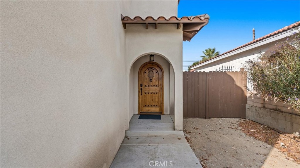1475 Holly Avenue Colton CA, 9232464142122452610120
