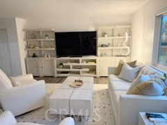 1111 S Grand Avenue 1014 Los Angeles CA, 9001564131054011009121
