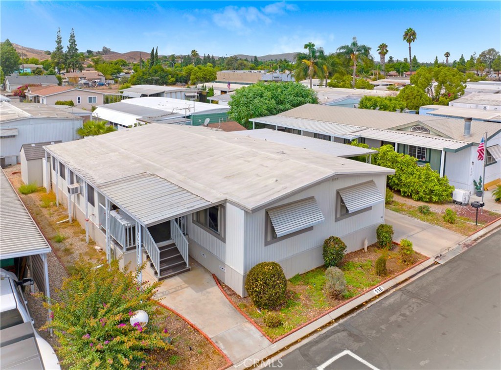 9391 California Avenue 118, Riverside CA, 9250363657463184771120