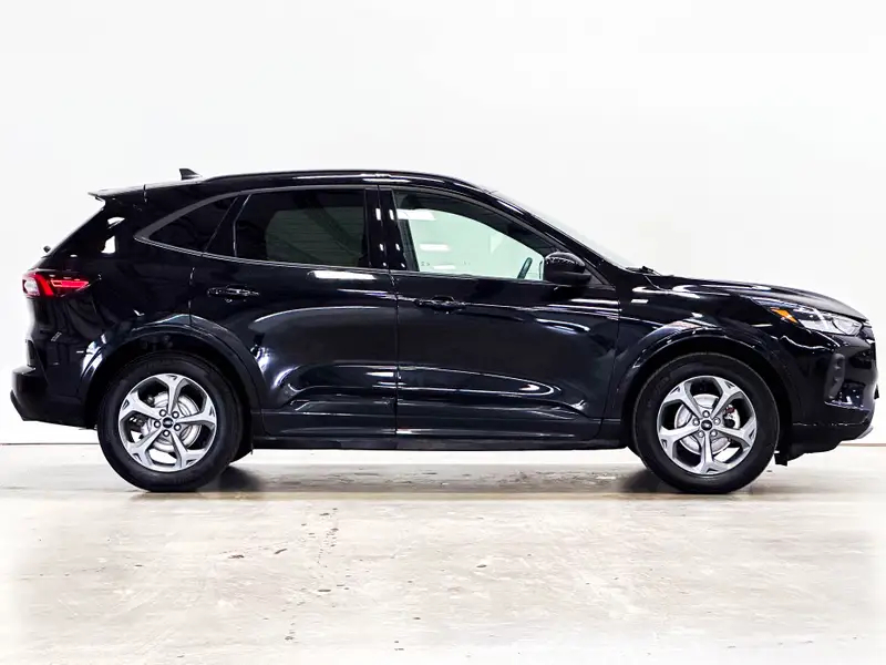 2023 Ford Escape63625230279809123