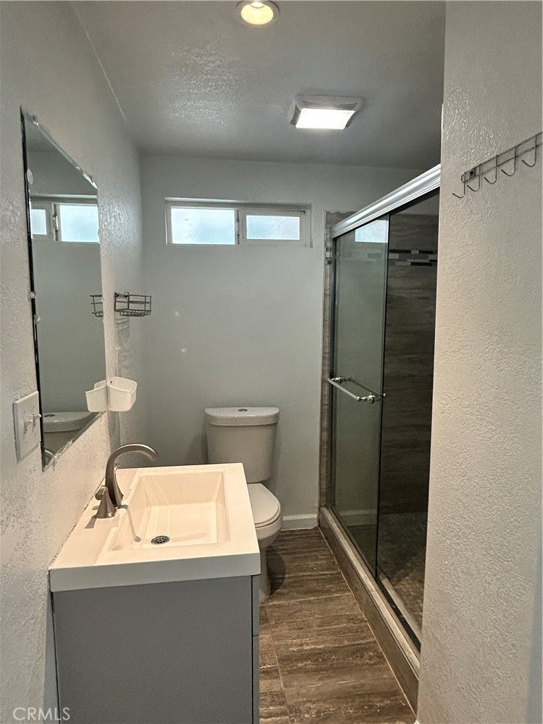 8017 Laurel Ave Fontana CA, 9233663868008666625122