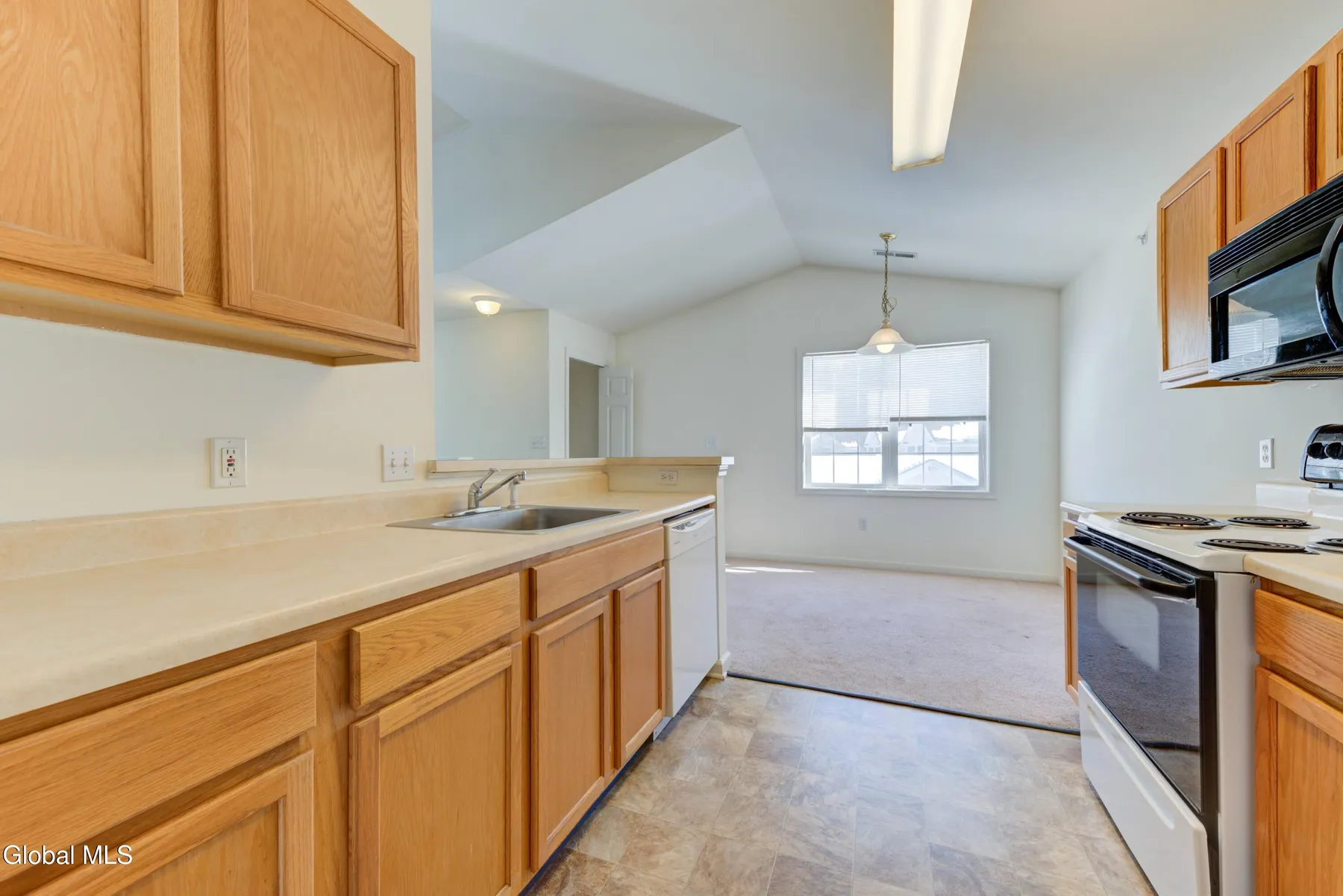 304 Heritage Way, 304