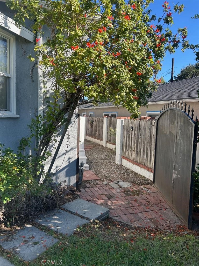 2154 El Molino Altadena CA, 9100164141827918978120