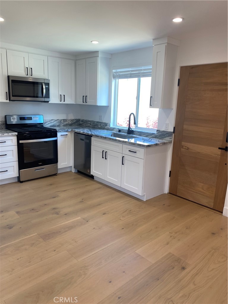 $1,800/mes 5923 Haas Avenue 1/2 Los Ángeles CA, 9004764067835951490121