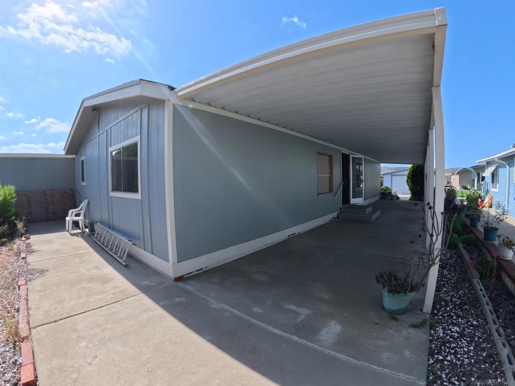 5201 Colonial Way Oceanside CA, 9205764067438858499122