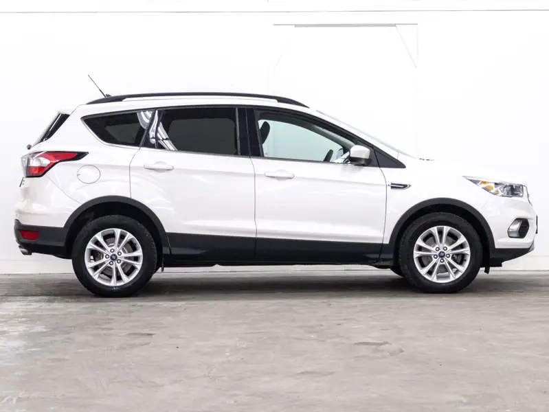 2018 Ford Escape64551429139585121