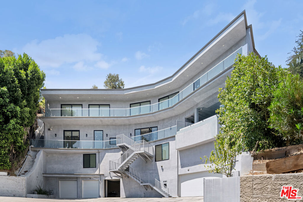 6181 Temple Hill Drive Los Angeles CA, 9006863669190697859120