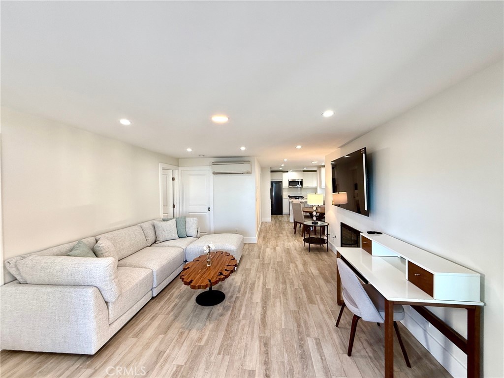827 Cliff Drive Laguna Beach CA, 9265164134314732033121