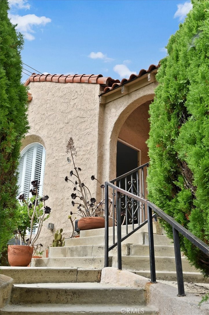 4221 Hazel Kirk Drive, Los Angeles CA, 9002763821945185155120