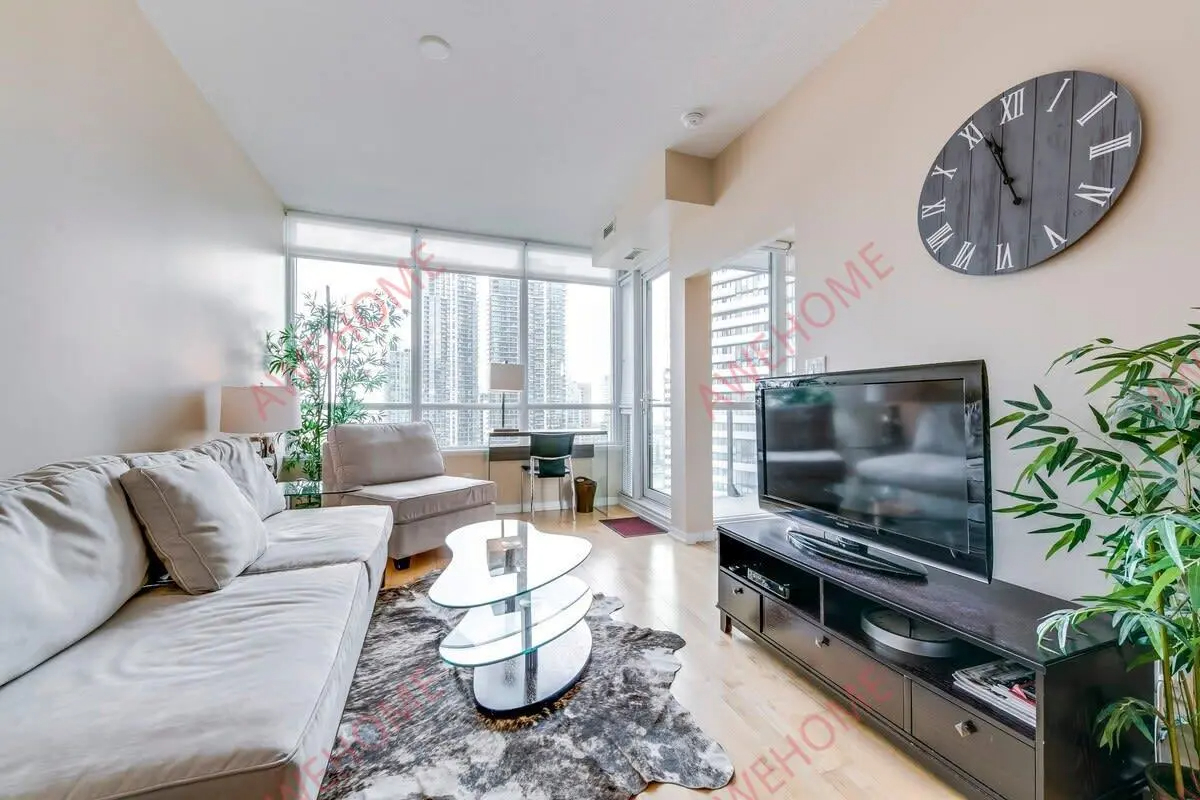 Toronto Stylish 2Bdrm Free Parking63746556225665121