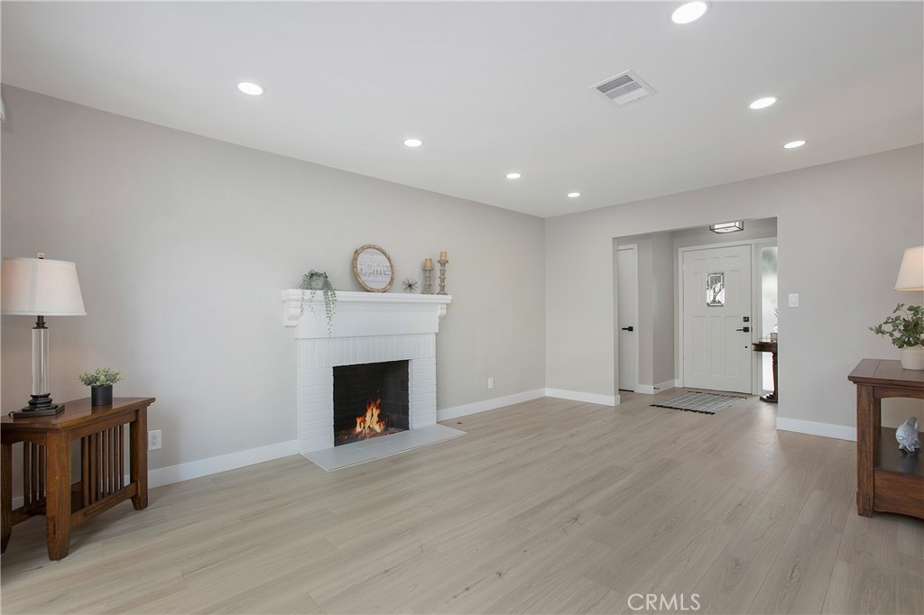 221 Marie La Habra CA, 9063163866522865795121