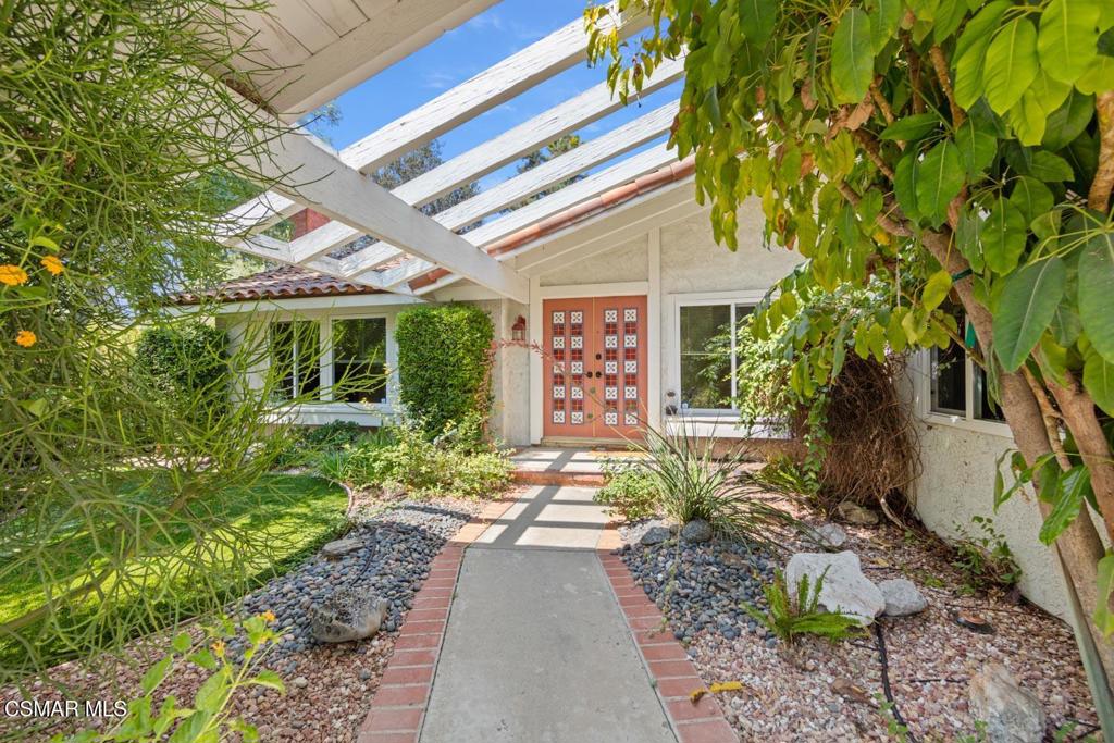 5739 Carell Avenue Agoura Hills CA, 9130163813635119107121