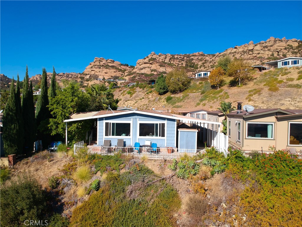 24303 Woolsey Canyon Road, Canoga Park CA, 9130463879503883905120