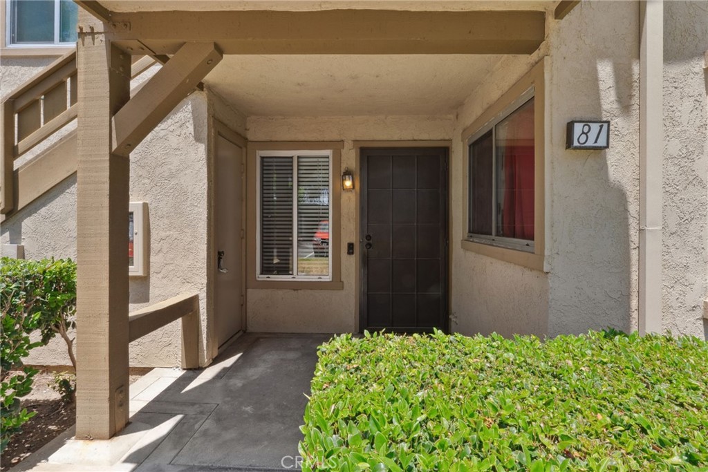 81 Rockwood 42, Irvine CA, 9261463645103201281122