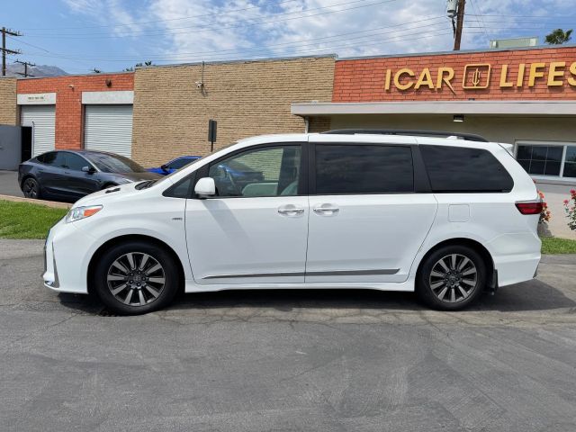 2020 TOYOTA SIENNA63777923941889121