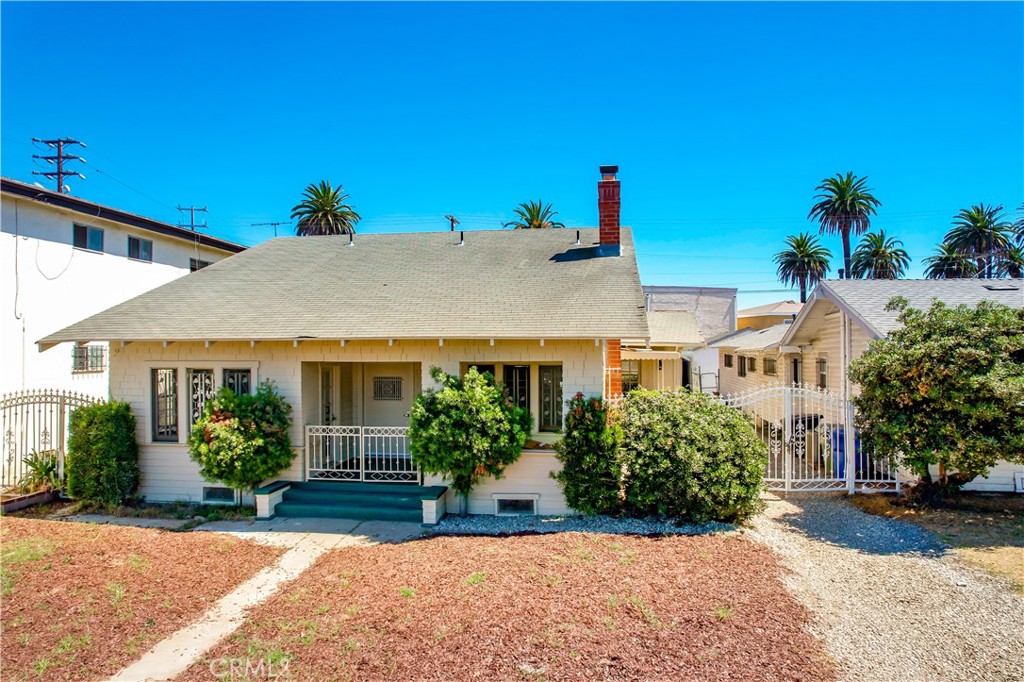1616 S Norton Avenue Los Angeles CA, 9001964100178255875120