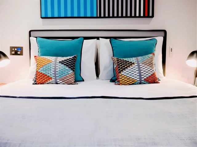 SL-Brighton Beach Suites64187315449603122