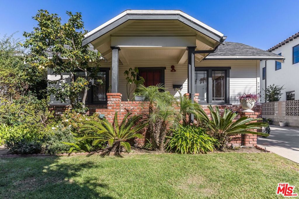 2324 Louella Avenue Venice CA, 9029164111201875714120