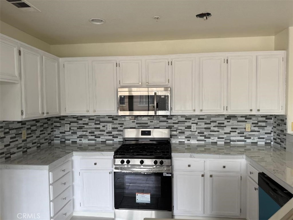 33432 Winston Way C, Temecula CA, 9259263821848903427122