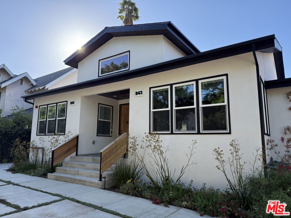 843 N La Fayette Park Place Los Angeles CA, 9002664097458372995122