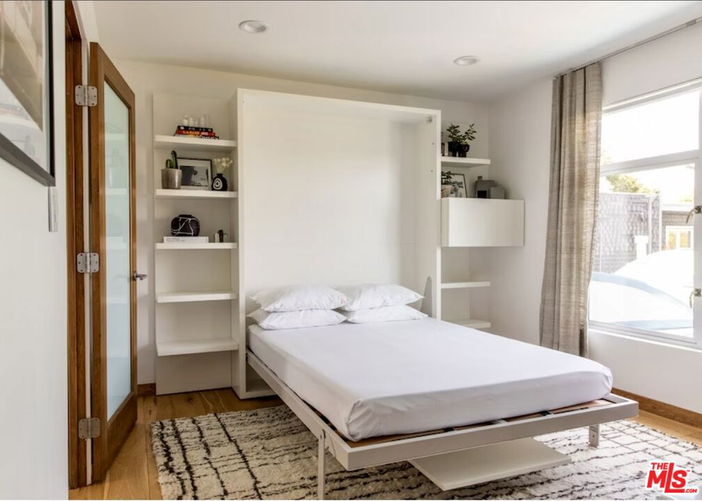 512 Brooks Avenue 6, Venice CA, 9029163821630303619122