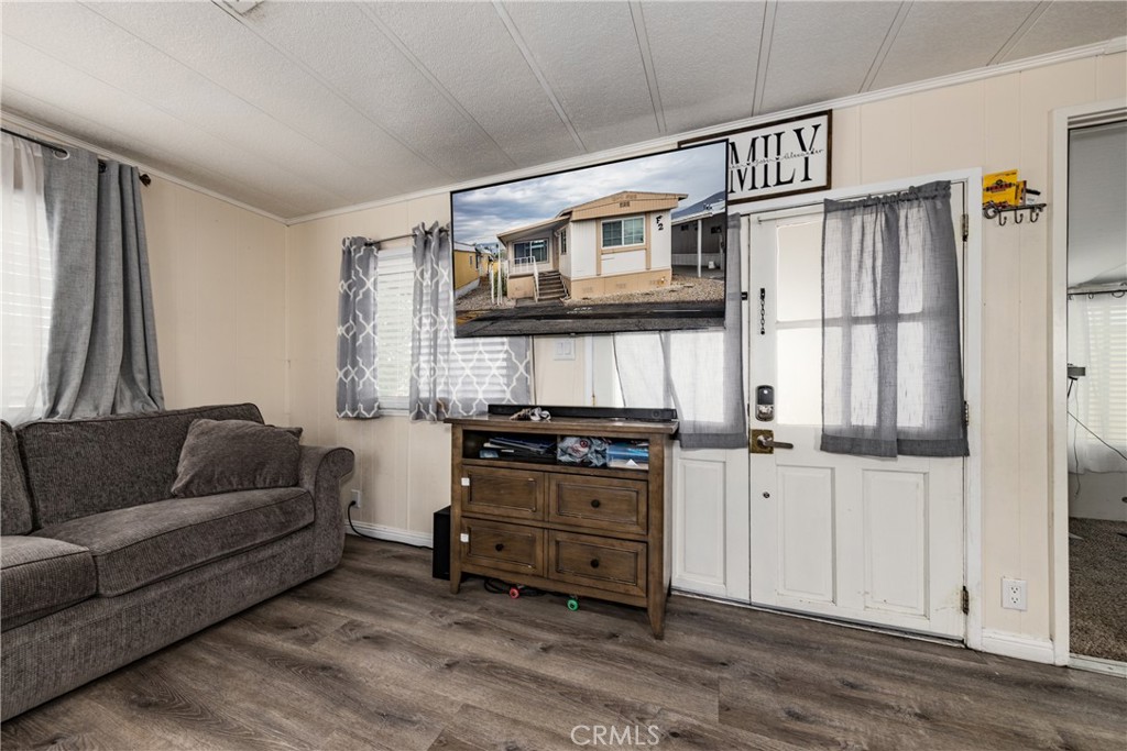 26838 9th Street F2 Highland CA, 9234664102089070978122