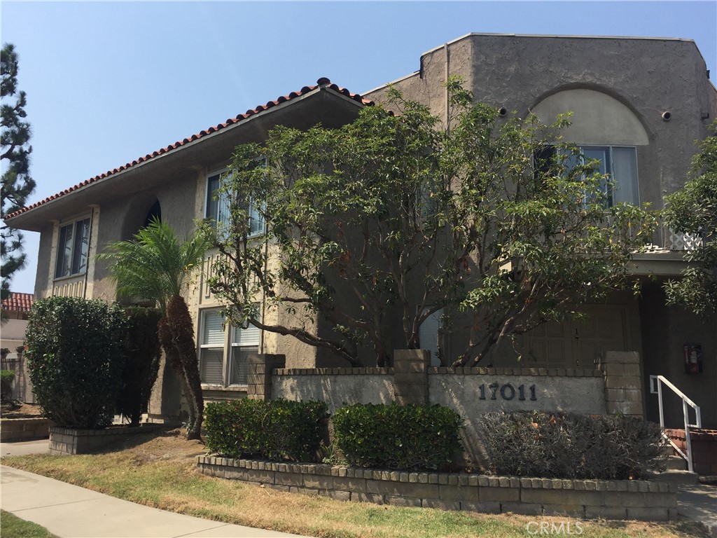 17011 Sims Lane 6 Huntington Beach CA, 9264964122792238466121