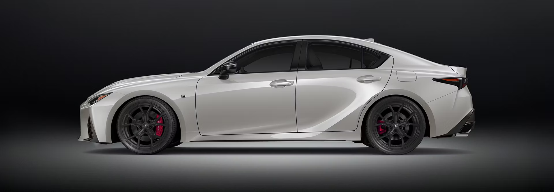 THE 2025 ES HYBRID63681765220867123