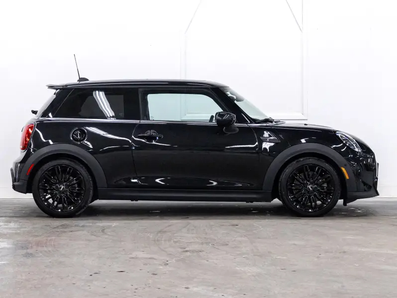 2023 MINI 3 Door64087738072962121