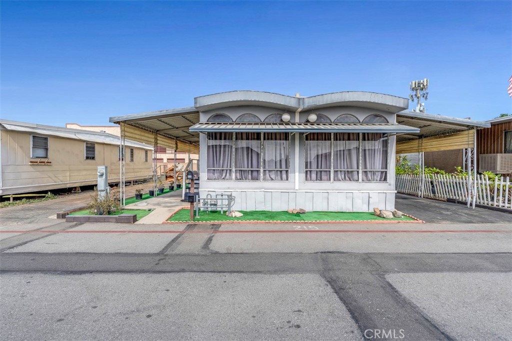 1045 N Azusa Avenue 215, Covina CA, 9172264101717252098120