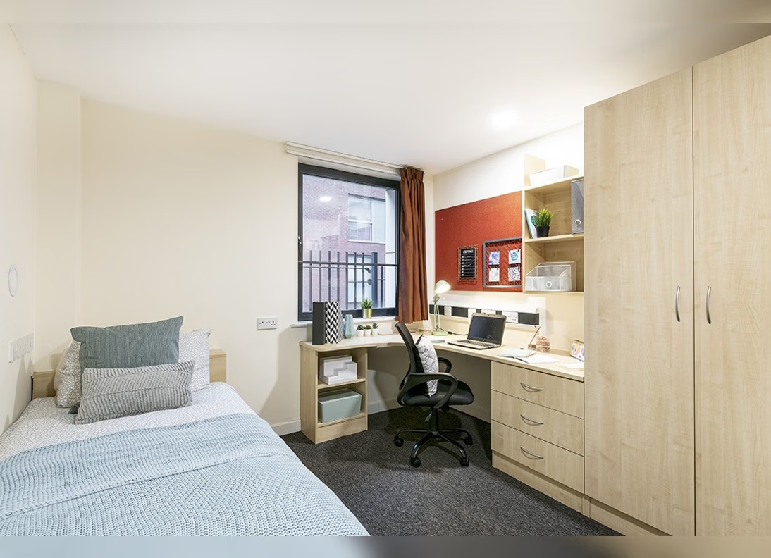 Sheffield 3, Sheffield Ensuite Bronze64275437999361121