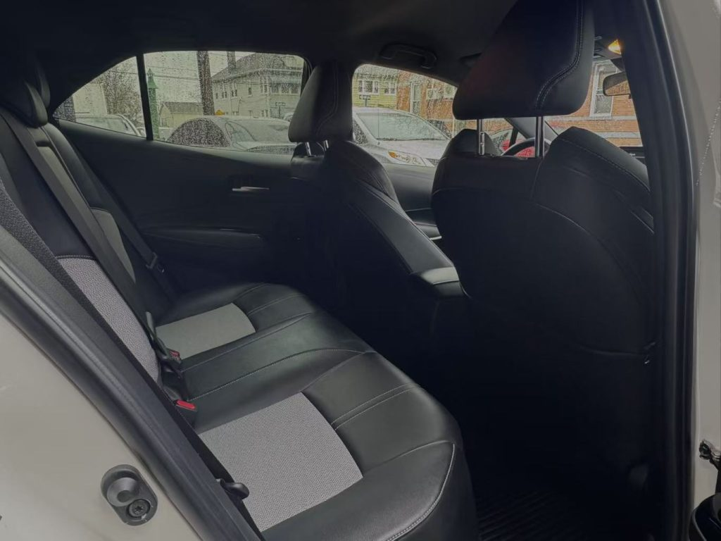 2019 TOYOTA COROLLA HATCHBACK XSE63291983790339125