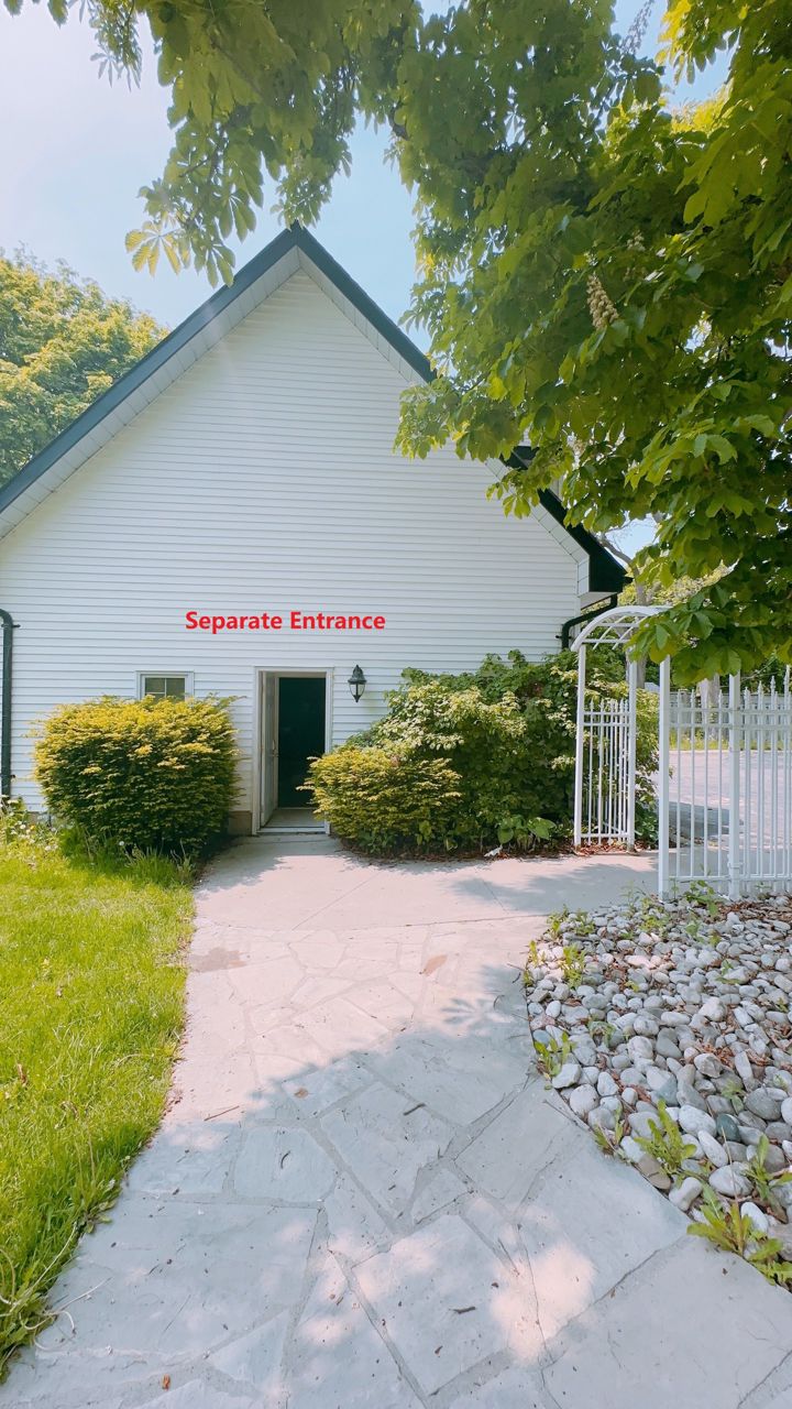 555 Military Trail