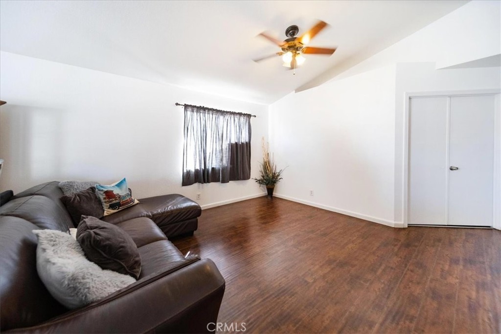 3671 Sydney, Hemet CA, 9254564077909079937124