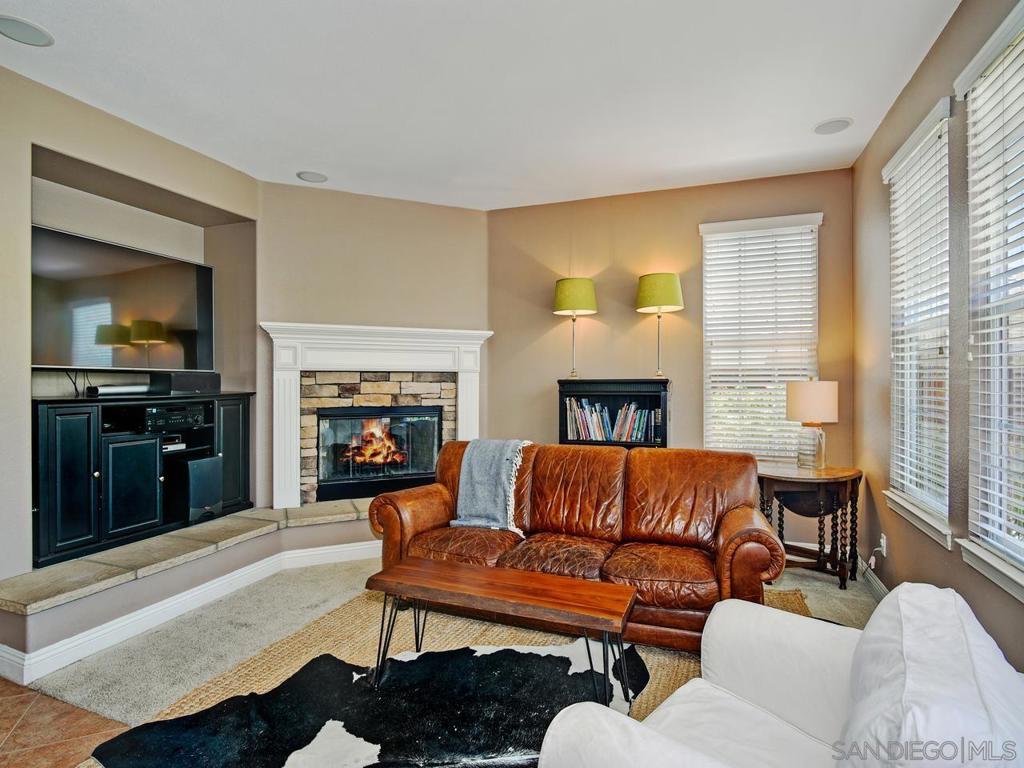 2676 Peppertree Way Carlsbad CA, 9200963788813717505122