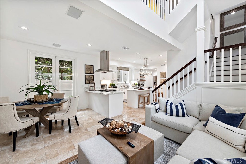 315 Goldenrod Avenue Corona Del Mar CA, 9262564109044991491121
