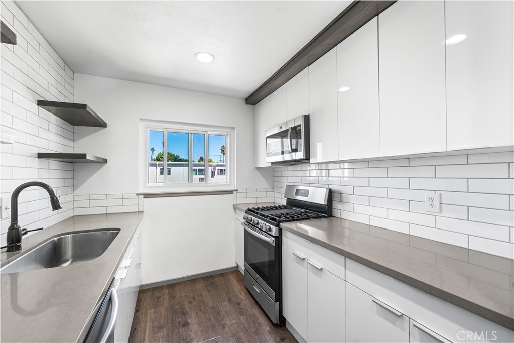 7135 Coldwater Canyon Avenue 16 North Hollywood CA, 9160564130993705985121