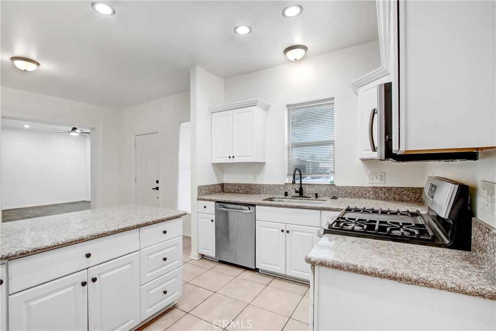 165 N Alessandro Avenue San Jacinto CA, 9258364141634419715122