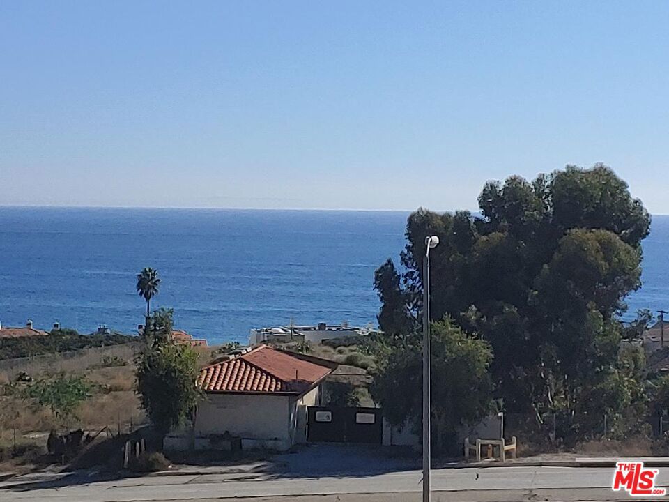 23918 De Ville Way B Malibu CA, 9026564120494190467120