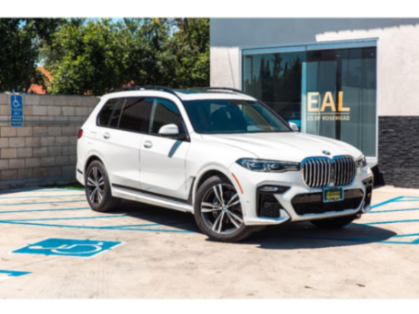 2022 BMW X7 X7 xDrive40i Sport M63325223403011124