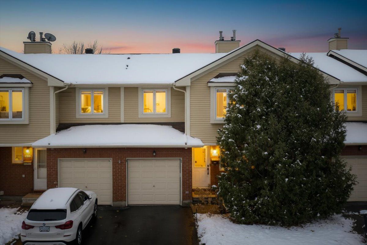 420 Valade Crescent